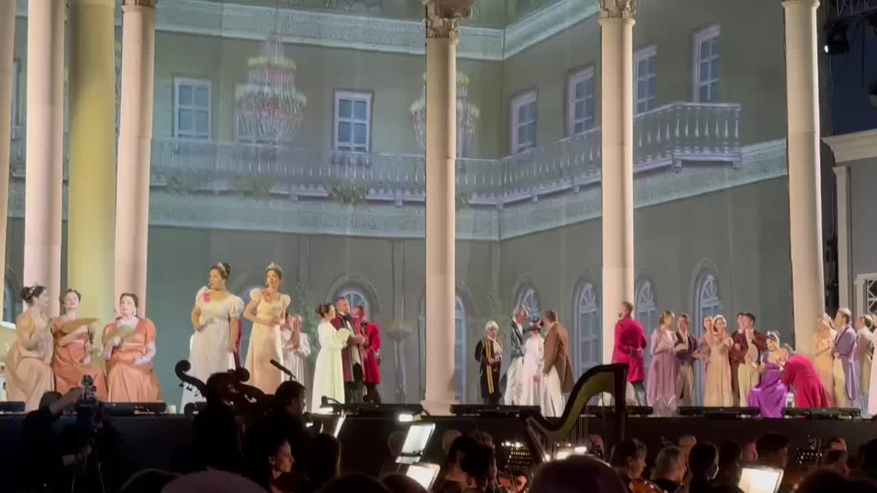 Премьера оперы 'Война и мир' в Астрахани завершит фестиваль 'Каспийские сезоны'