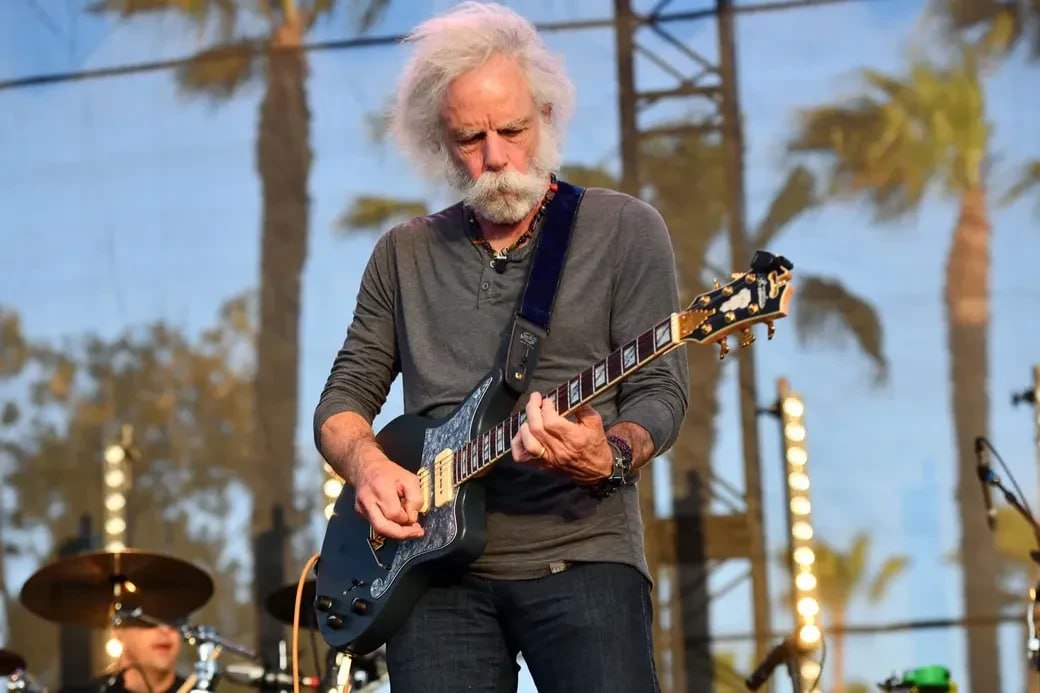 Гитарист Боб Вейр один из основателей американской рок группы Grateful Dead скончался в возрасте 78 лет