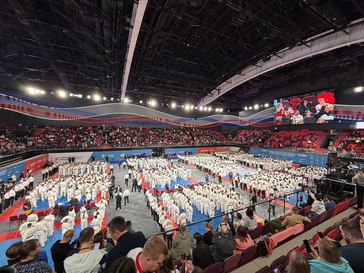 Успехи на международной арене    9 марта в Москве состоялись международные соревнования по кёкусинкан «Кубок Наций».  На татами вышло более 2000 спортсменов из 26 стран мира и 41 региона России    В составе команды Тамбовской области выступали воспитанники тренеров Тамбова, Жердевки и Первомайского округа.  Тамбовчане показали отличные результаты среди высочайшей конкуренции.  Призовые места заняли:   место - Гончаров Николай  место - Назаров Мухаммед-Али  место - Ерохина Александра   место - Гвазава Лука  место - Сухарев Матвей.  Новых побед в спорте!  #Минспорт68 #ВТамбовеЖитьСпортивнымБыть