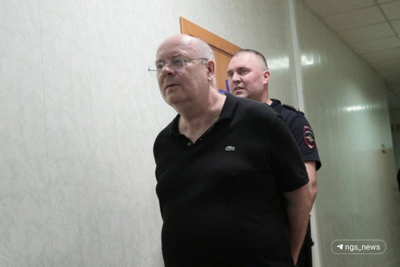 Дело о самой крупной взятке 2024 года передали в суд. Рассказываем, что известно о бывшем чиновнике Константин Громенко, занимавший пост замначальника ТУАД с 2015 года, в 2018-2024 годах получал взятки от руководителей компаний. Общая сумма — более 197 миллионов. В прокуратуре уточнили, что деньги он получал за содействие коммерсантам при заключении госконтрактов. Также за прием выполненных работ независимо от выявленных нарушений. Поддержать редакцию голосом