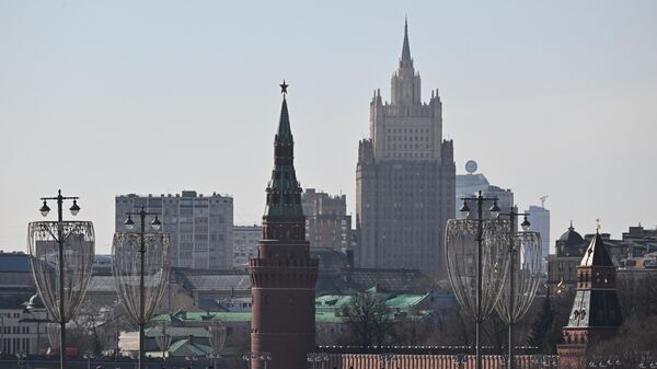 Москва оценивает перспективы переговоров с Киевом и Баку. Новости к 16.00  Россия ожидает, что сроки третьего раунда переговоров с Украиной вскоре будут согласованы, а также прояснить противоречия с Баку. Об этом сообщает тг канал Украина.ру