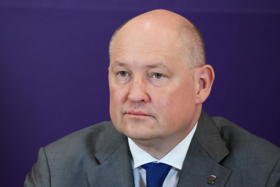 Развожаев российские студенты могут бесплатно посетить Севастополь ГлавнаяОбществоРазвожаев российские студенты могут бесплатно посетить Севастополь СЕВАСТОПОЛЬ 27 октября ТАСС Проект в рамках которого студенты из вузов различных регионов смогут бесплатно посетить Севастополь и музейно храмовый комплекс Новый Херсонес планируется реализовать в РФ Об этом сообщил губернатор Севастополя председатель комиссии Госсовета по культуре и традиционным духовно нравственным ценностям Михаил Развожаев Прошла презентация нового проекта От Херсонеса до Севастополя студенты из разных вузов и направлений подготовки пройдя конкурсный отбор смогут бесплатно побывать в Севастополе посетить Новый Херсонес написал он в телеграм канале Развожаев уточнил что презентация прош Подробнее