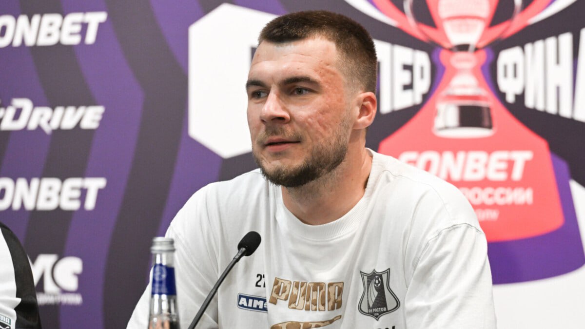 Николай Комличенко заявил, что больше не сыграет за «Ростов»  «Это был мой последний матч за «Ростов». Куда дальше – скоро узнаете».       Денис Бушковский/Матч ТВ