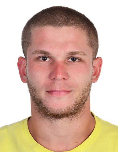 Спортсмен Евгений Пиконин дисквалифицирован на шесть лет за нарушение антидопинговых правил Российское антидопинговое агентство РУСАДА объявило о шестилетней дисквалификации спортсмена Евгения Пиконина Срок наказания установлен с 28 мая 2025 года по 27 мая 2031 года Поводом для столь жёсткой санкции стали результаты допинг пробы А взятой у спортсмена на чемпионате по мас рестлингу В анализах были выявлены метаболиты клостебола а также гормональные вещества этихоланолон тестостерон и андростерон Все они входят в категорию S1 1 Анаболические агенты из запрещённого списка Всемирного антидопингового агентства WADA на 2025 год РУСАДА признало Евгения Пиконина нарушившим Общероссийские антидопинговые правила и приняло решение применить санкцию в виде дисквалификации сроком на шесть лет При этом в зачёт спортсмену пошёл период временного отстранения начавшийся в мае текущего года Отдельно уточняется что Пиконин представляющий также не сможет выступать и в дисциплине армрестлинг где он является КМС Все его спортивные результаты показанные с 28 мая 2025 года аннулированы Ответственность за всё что попадает в организм спортсмена несёт он сам напоминают в РУСАДА Это требование закреплено в международных антидопинговых стандартах обязательных для всех участников спортивного движения