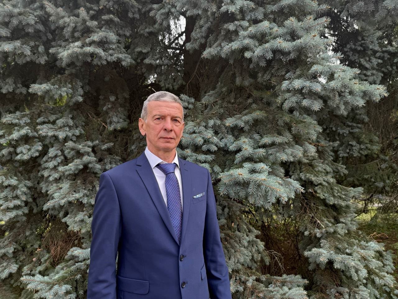 В Курской области пройдет конкурс на замещение должности главы Суджанского района Врио губернатора Курской области Александр Хинштейн сообщил, что Юрий Дмитрюков, временно возглавляющий Суджанский район, не сможет участвовать в конкурсе на должность главы района из-за отсутствия высшего образования. Конкурс будет объявлен 2 июня Представительным Собранием. Вести-Курск. Только проверенная информация Прислать новость
