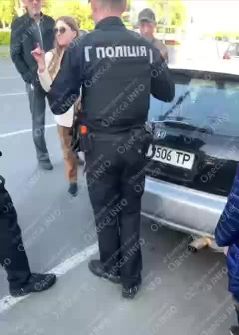 Инцидент с полицией в Одессе: конфликт из-за задержания мужчины