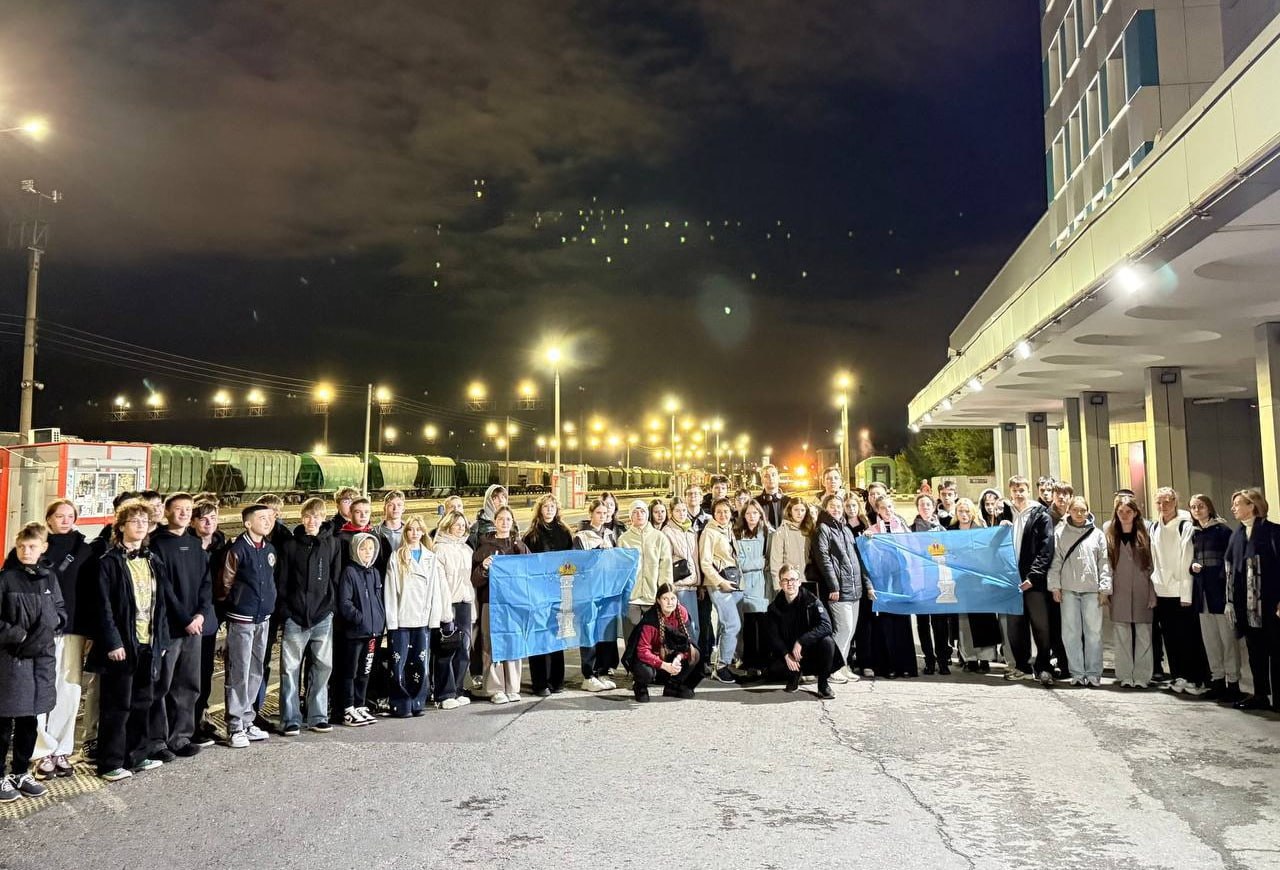 Лучших ульяновских школьников отправили в образовательную поездку в Беларусь