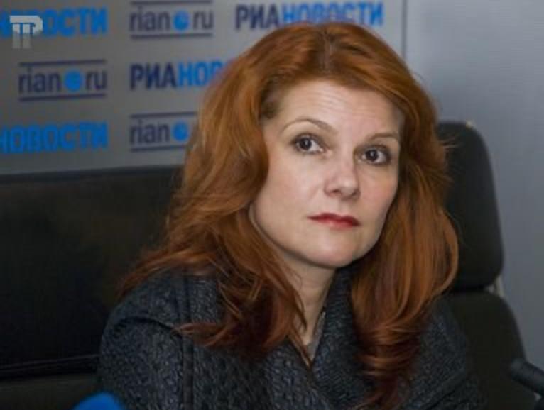 Умерла адвокат Елена Липцер Ее сын защищал Алексея Навального и был приговорен к пяти годам колонии О смерти адвоката сообщили бывший главред Эха Москвы Алексей Венедиктов и бывший директор ФБК Иван Жданов Елена Липцер дочь известного правозащитника Льва Пономарева В числе громких дел которыми она занималась была защита бывшего главы ЮКОСа Михаила Ходорковского и его бизнес партнера бывшего руководителя банка Менатеп Платона Лебедева Вот так пишет что за свою карьеру Липцер выиграла в ЕСПЧ более 15 дел о нарушении прав человека в России Ее сын адвокат Алексей Липцер представлявший интересы политика Алексея Навального в январе 2025 года был приговорен к пяти годам лишения свободы по обвинению в участии в экстремистском сообществе Как сообщила РБК супруга Алексея Липцера Людмила Елена Липцер умерла вечером 5 сентября после продолжительной болезни Фото Право ру