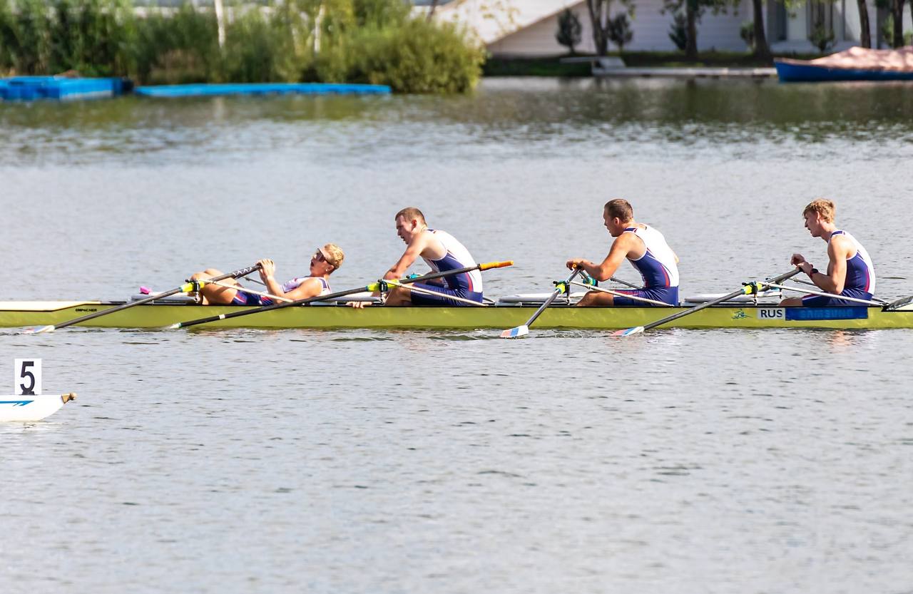 World Rowing допустила российских гребцов до турниров в нейтральном статусе Об этом сообщается в Telegram канале Федерации гребного спорта России Ранее российские спортсмены допускались только до соревнований одиночек и двоек Подписывайтесь на РИА Новости Спорт в MAX
