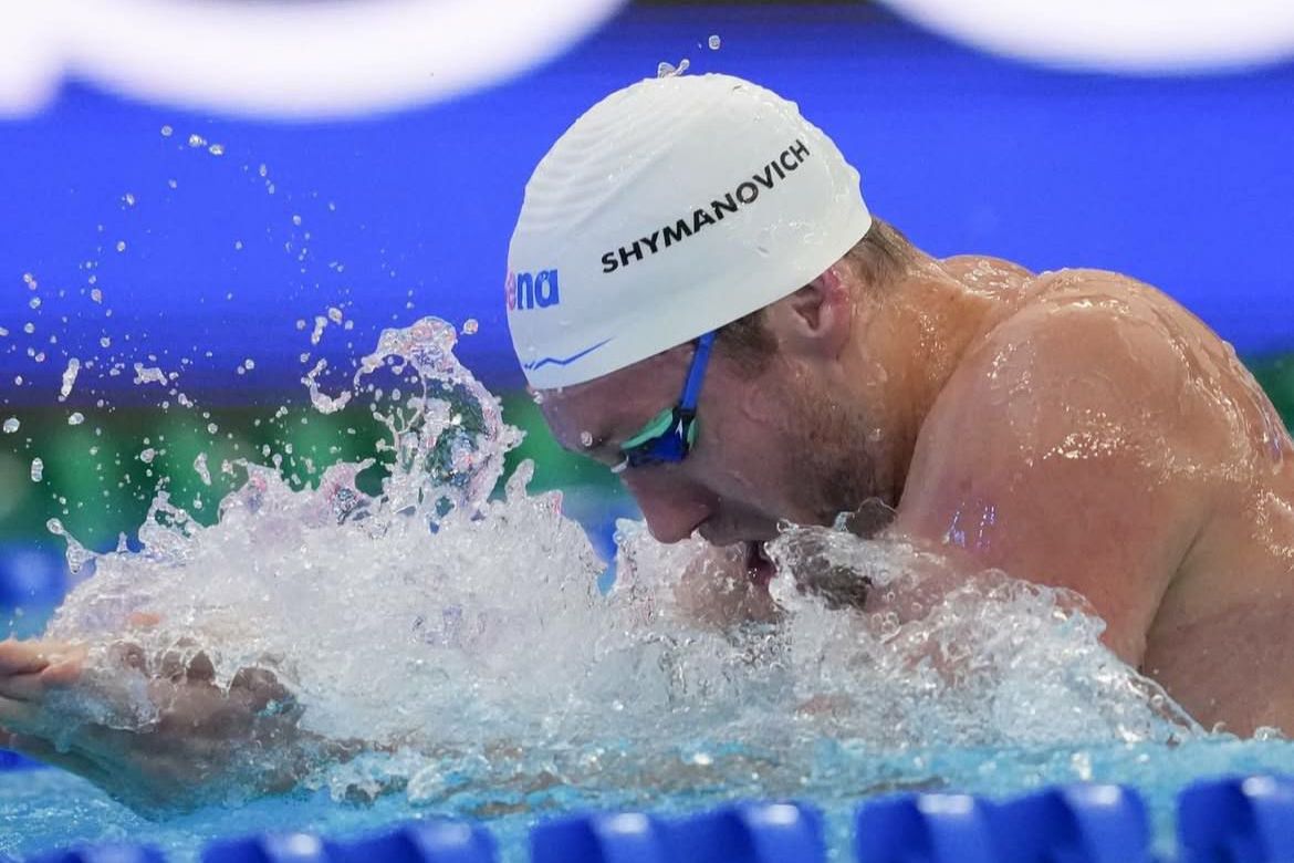 Белорус Шиманович выиграл золото на втором этапе Кубка мира по плаванию Медаль он завоевал на дистанции 100 метров брассом В квалификации белорус показал пятый результат среди 42 пловцов А в финале был первым со временем 56 41 секунды спорт Подпишись Минская правда MLYN by