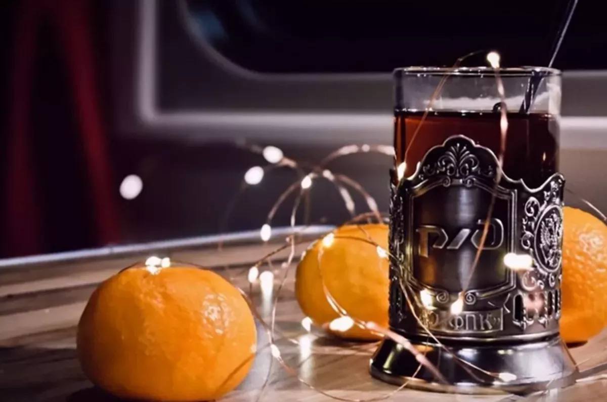 Дополнительные рейсы поездов назначат в Краснодарский край на новогодние праздники Дополнительные рейсы сделают поезда из Москвы в Адлер Санкт Петербург Нижний Новгород Иваново Казань Воронеж Ярославль Челябинск Оренбург Уфу Ульяновск Волгоград Астрахань и другие города Из Санкт Петербурга в Москву Екатеринбург Казань Мурманск Архангельск Ярославль Из Екатеринбурга Тюмени и Перми в Котлас Дополнительные рейсы запланированы также между Самарой и Адлером Нижним Новгородом и Кировом Ростовом на Дону и Кисловодском и по другим направлениям Кубанские Новости Мы в MAX