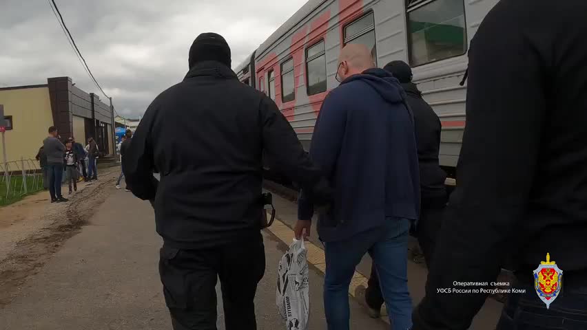 Два россиянина осуждены за попытки содействия Украине