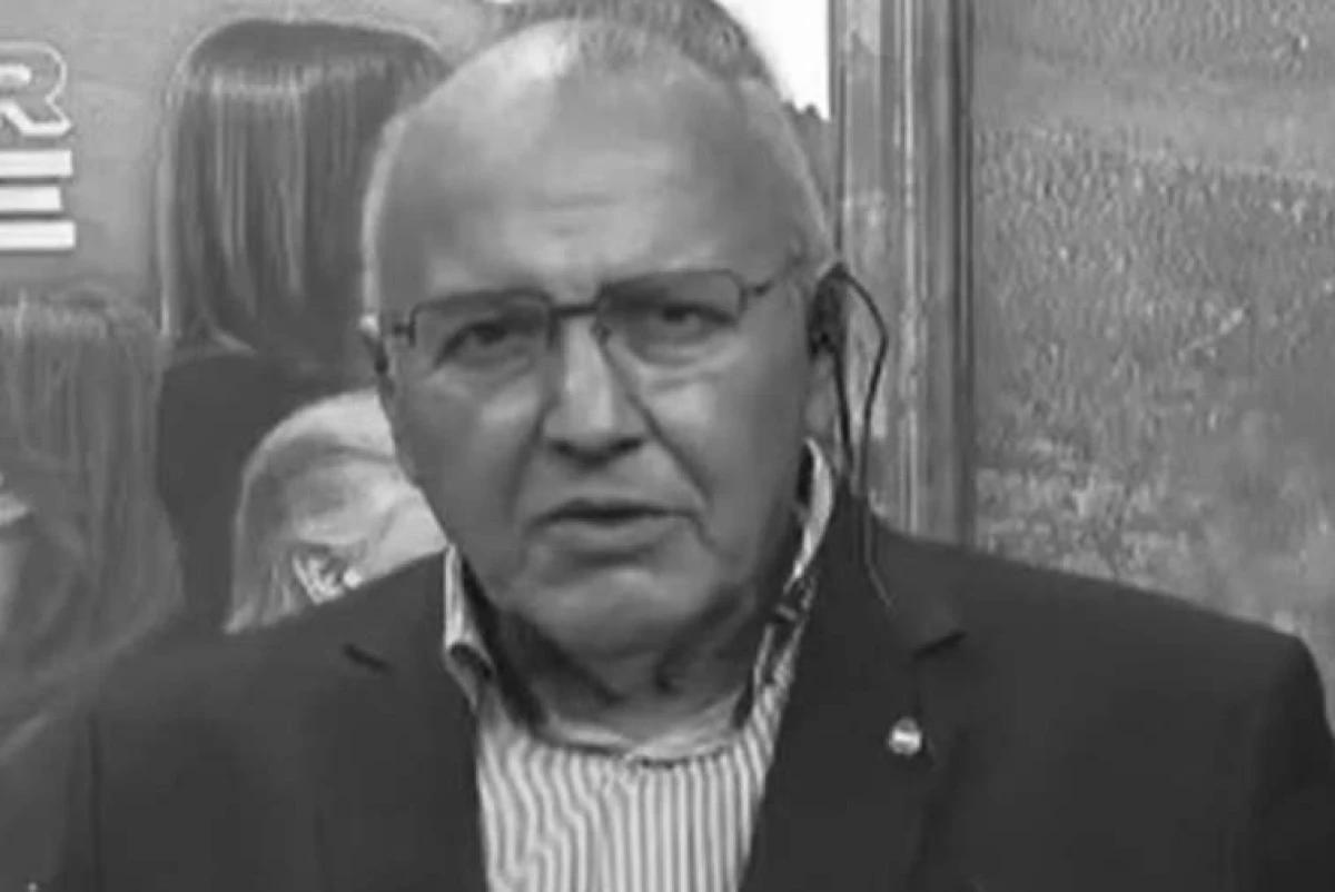 В Аргентине кандидат в депутаты скончался в прямом эфире В Аргентине произошёл шокирующий инцидент кандидат в парламент Эрнан Дамиани от партии Радикальный гражданский союз UCR скончался от сердечного приступа прямо во время теледебатов передает BAQ KZ со ссылкой на испанскую газету 20minutos Трагедия произошла во время программы Dólar Blue на телеканале La Casa del Streaming где Дамиани обсуждал предвыборные темы вместе с другими кандидатами По словам очевидцев ему внезапно стало плохо вскоре после начала эфира Его экстренно доставили в больницу Мадариага в городе Посадас однако врачи констатировали смерть политика Этот драматический случай потряс не только избирателей но и коллег по партии Инцидент добавил напряжённости и без того жаркой избирательной кампании в Аргентине В тот же день произошло ещё одно громкое событие было совершено покушение на бывшего губернатора провинции Сальта и кандидата в сенаторы Хуана Мануэля Уртубея По сообщениям аргентинского телеканала C5N фургон в котором он ехал подвергся нападению однако политик остался жив и не пострадал