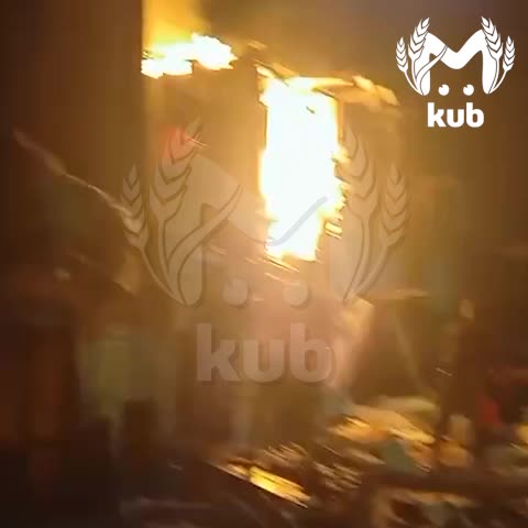 Падение обломков БПЛА в Адлере привело к пожару и жертвам