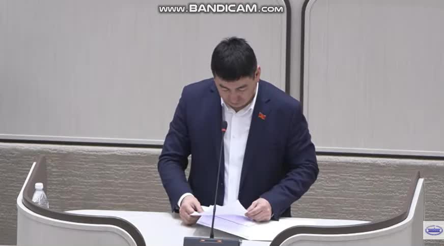 Депутаты обсуждают возможную отставку спикера ЖК и кандидатов на пост торага