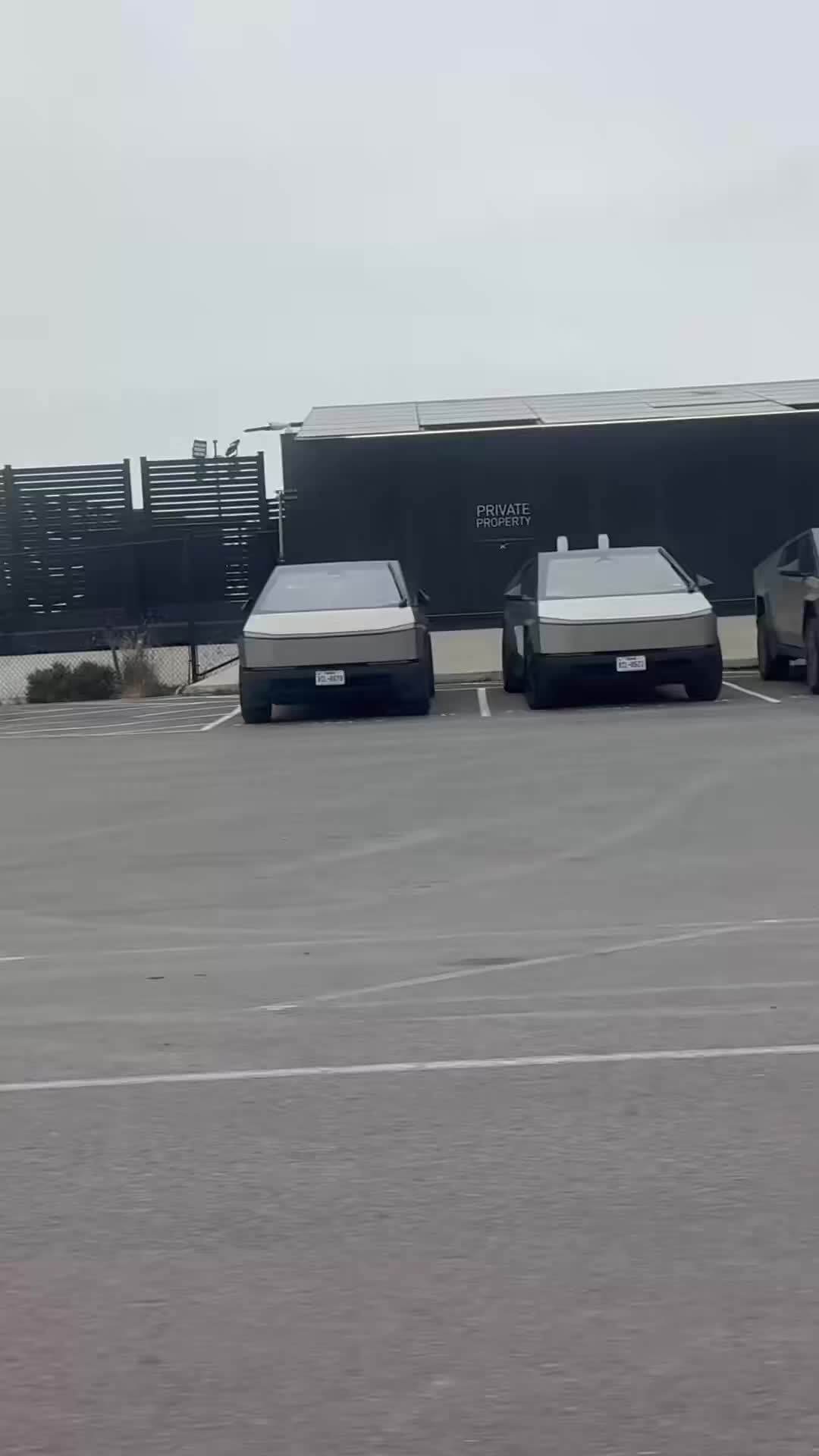 Tesla ожидает снижение поставок автомобилей в 4 квартале 2025 года