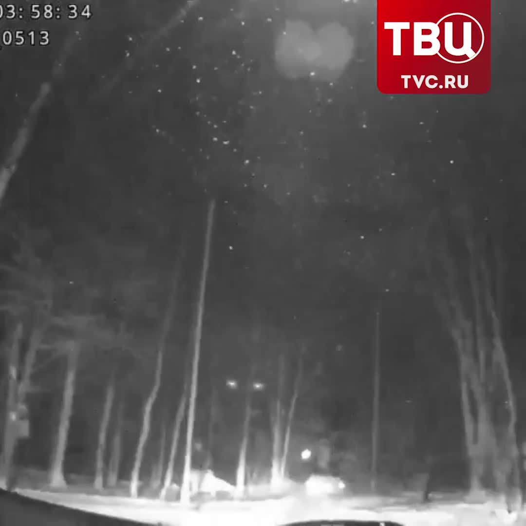 В Томской области лихач без прав протащил инспектора ДПС на двери автомобиля