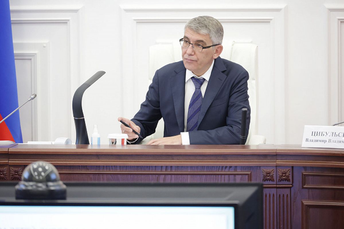 Дмитрий Миляев: В этом году более 460 детей-сирот получат жилье     11 августа на еженедельном оперативном совещании под председательством губернатора Дмитрия Миляева обсудили вопрос обеспечения жильем детей-сирот.  ↗  Прислать новость   Подписаться
