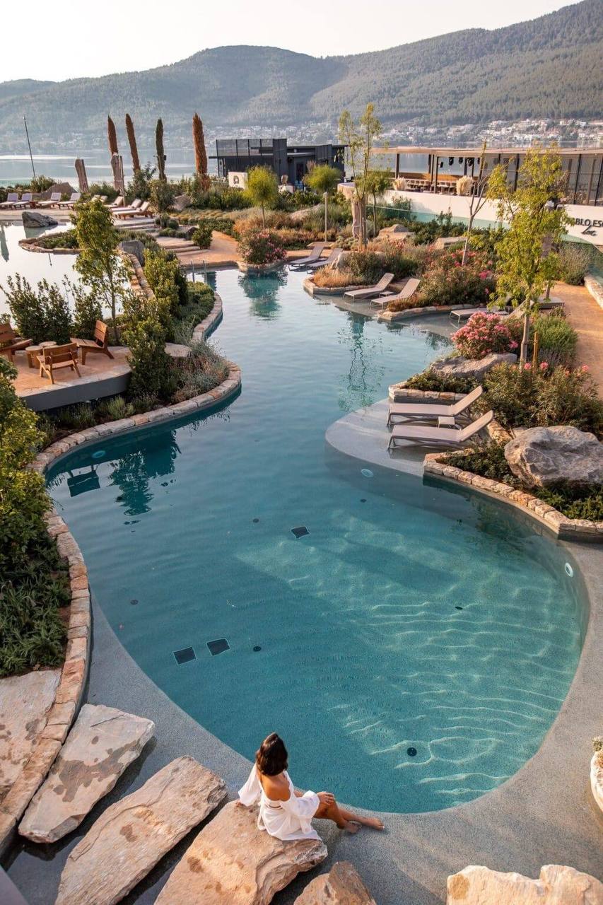 Доброе утро друзья S7 Airlines начала ежедневно выполнять полеты по маршруту Москва Новокузнецк Болгария не будет выдавать мультивизы россиянам Новые маршруты для автотуристов разработали в Тульской области Регионы России лидирующие по росту спроса у туристов Дагестан Калининград Бурятия Алтай Мурманск и Дальний Восток В Крыму установлен температурный рекорд за 102 года В лесах Севастополя до конца года высадят 13 тысяч сеянцев Всем отличного дня