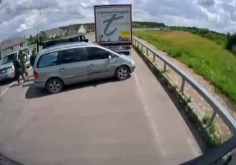 Конфликт на призывном пункте в Ковеле: лопата против ТЦК