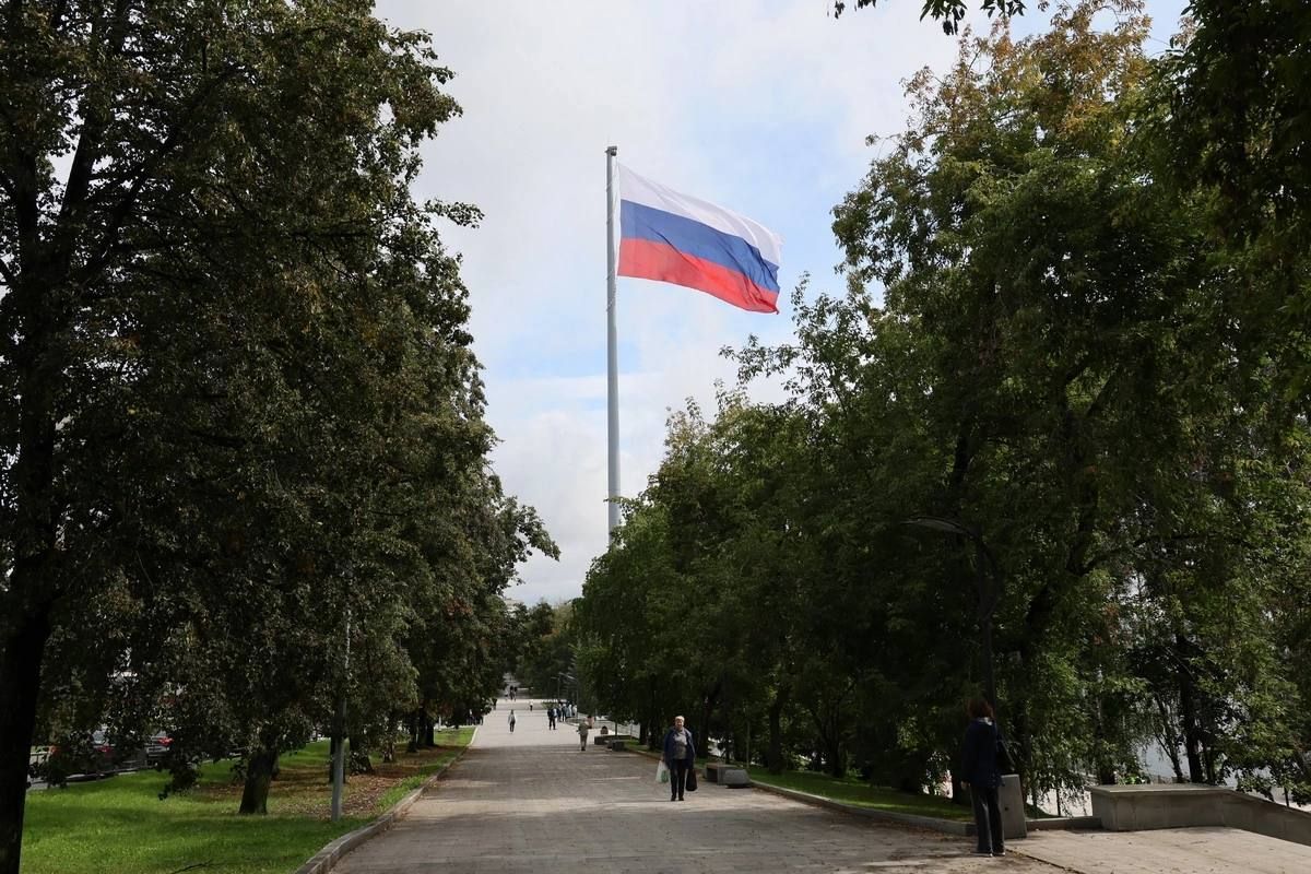 Тагилдорстрой оштрафовали на 7 5 млн рублей за сговор при установке флагштока   ural business magazine online fn 1726585 html Подрядчика выполнившего контракт на установку флагштока и благоустройство территории на улице Горошникова в Нижнем Тагиле оштрафовали на 7 5 млн рублей за нарушение антимонопольного законодательства Подписаться   Обратная связь