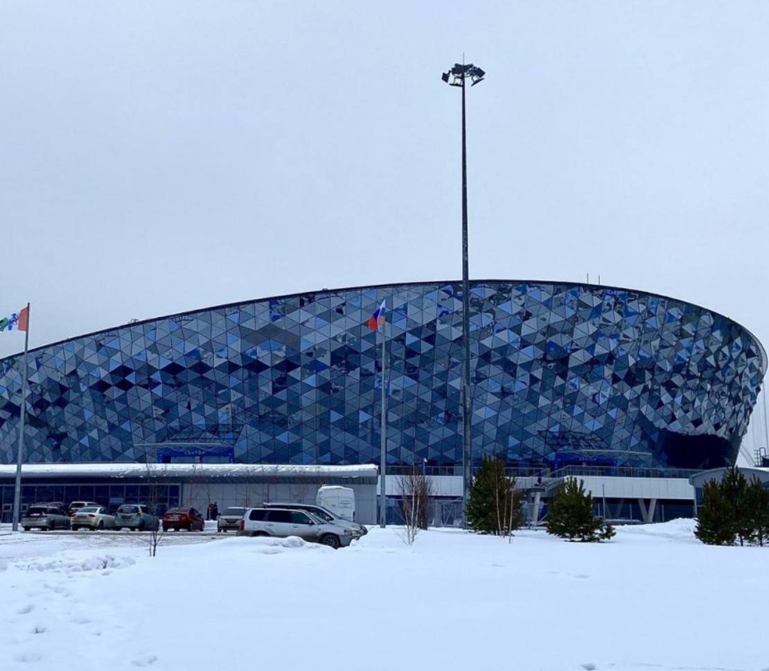 У Сибирь Арены ввели режим повышенной готовности На участке от пляжа Наутилус до дамбы Октябрьского моста зафиксированы серьёзные проблемы с ливневой канализацией Система не выдерживает объём поступающей воды из за чего разрушаются трубы и появляется риск повреждения дорожного покрытия НОВОСТИ и ТОЧКА Подписаться