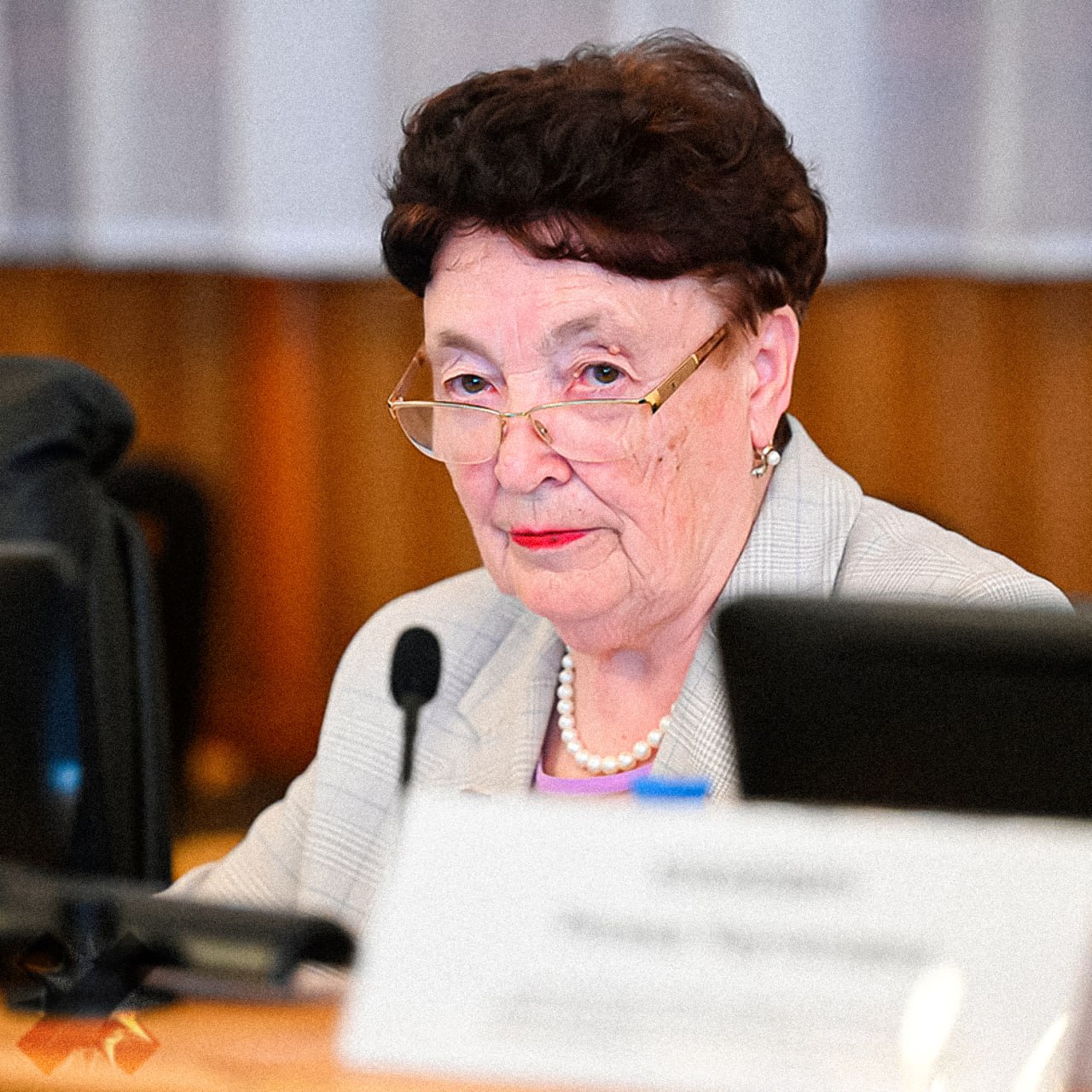 Депутат посоветовала россиянам не быть лентяями из за роста цен Депутат Тамара Казанцева заявила что не заметила подорожания продуктов По её словам цены остаются на уровне трёхлетней давности во многом потому что овощи и ягоды она выращивает на собственной даче Тем кто жалуется на рост цен парламентарий рекомендовала не быть лентяями так и запишем все в огород а зарплаты тоже на уровне трёхлетней давности НМШ