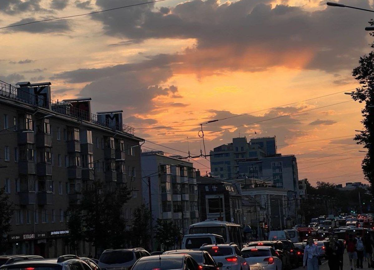 Автопром перестал играть ключевую роль в экономике Калужской области     Автопром перестал играть ключевую роль в экономике Калужской области. Сейчас на это направление приходится всего лишь 18% от всего производства в регионе, заявлено в понедельник, 11 августа на рабочем совещании членов правительства области.  ↗  Прислать новость   Подписаться