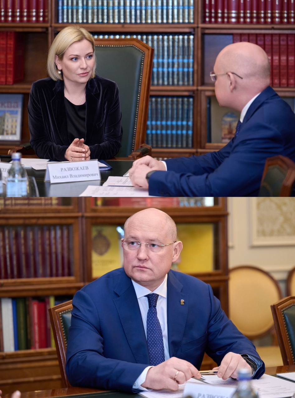 Возобновление работ по благоустройству Исторического бульвара обсудил губернатор Севастополя Михаил Развожаев с министром культуры РФ Ольгой Любимовой. Объект находится в федеральной собственности, а заказчиком работ выступает ППК «Единый заказчик в сфере строительства». «Мы активно взаимодействуем с федеральными властями, чтобы ускорить выделение финансирования и начать благоустройство уже в этом году. Ранее этот вопрос я обсуждал с вице-премьером Маратом Хуснуллиным на площадке KazanForum 2025», - сообщил губернатор Севастополя Михаил Развожаев. На Историческом бульваре отреставрированы 15 объектов культурного наследия. Среди них: Панорама «Оборона Севастополя 1854–1855 гг.» — реставрация здания завершена, сейчас ведутся работы над живописным полотном и предметным планом их проводит ВХНРЦ им. Грабаря . Открытие запланировано на апрель 2026 года. Памятники Ф. Ф. Ушакову и Э. И. Тотлебену. Обелиски воинам 4-го бастиона и Язоновского редута. Воссозданные укрепления 4-го бастиона. Стела в честь пребывания Л.Н. Толстого в 1855 году. Мемориальные обозначения батарей и другие исторические объекты. Стела в память о пребывании на 4-й батарее Л.Н. Толстого в 1855 году. Минная галерея и обломок скалы, выброшенный взрывом. Первый Севастопольский