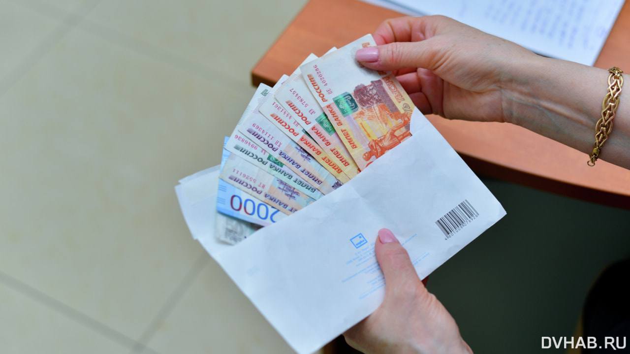 Хабаровские предприниматели замешаны в коррупционной схеме в одной из больниц Камчатки Экс-главврач камчатской больницы требовал 49 млн рублей от хабаровских предпринимателей за содействие в аукционе на поставку УЗИ-аппаратов. Уже получено 250 тыс. рублей — часть суммы. Прочитать статью полностью