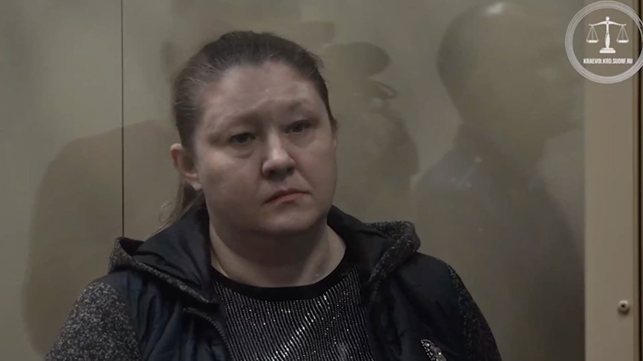 21 год колонии за отравления на хлебозаводе В Краснодаре сотрудницу хлебокомбината осудили на 21 год она из личной неприязни дала двум коллегам смертельные дозы лекарства после чего пыталась убить директорa сковала наручниками и душила Руководительнице удалось выжить