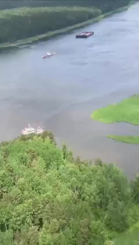 Крушение танкеров в Черном море: владельцы подали ходатайства о компенсации ущерба