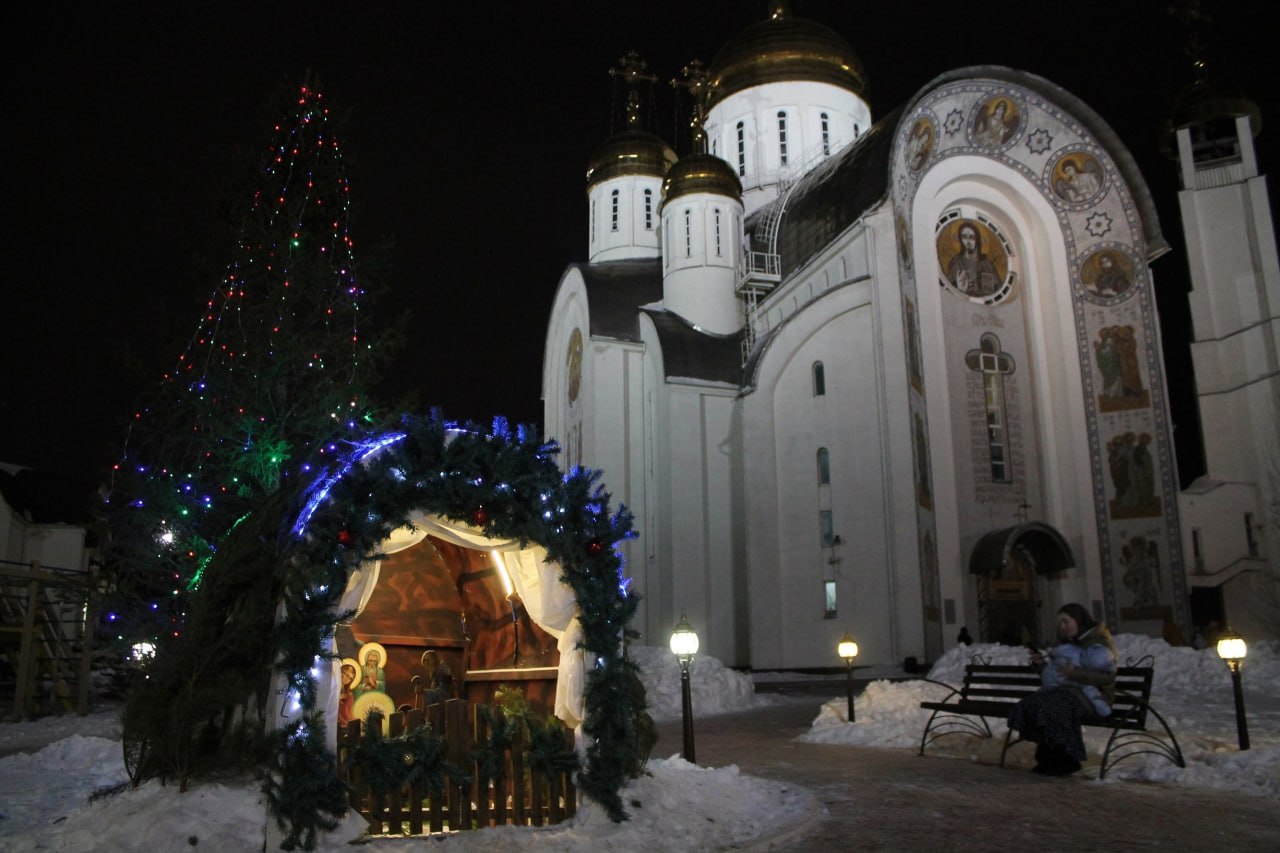 Рождественские богослужения пройдут в 11 храмах Магнитогорска Кафедральный собор Вознесения Христова ул Вознесенская 33 6 января с 23 00 до 02 00 7 января 7 января с 08 30 до 11 00 Храм святителя Николая Чудотворца ул Чкалова 79 7 января с 08 00 до 11 00 Храм Архангела Михаила ул Коммунаров 30 6 января с 23 00 до 02 00 7 января Храм Святителя Спиридона Тримифунтского ул Уральская 49А 6 января с 23 00 до 03 00 7 января Храм Покрова Пресвятой Богородицы пр Ленина 139А 6 января с 23 00 до 03 00 7 января Храм вмч Пантелеимона Целителя ул Суворова 1 6 января с 23 00 до 03 00 7 января Храм Живоначальной Троицы ул Локомотивная 3 6 января с 22 00 до 03 00 7 января Храм Благовещения Пресвятой Богородицы ул Набережная 3Б 6 января с 23 00 до 03 00 7 января Храм Святого Равноапостольного Великого князя Владимира ул Журавского 1 6 января с 23 00 до 02 00 7 января Храм Успения Пресвятой Богородицы ул Любимая 7 января с 09 00 до 12 00 Храм святителя Луки Крымского при ГАУЗ Городская больница 3 г Магнитогорск 6 января с 23 00 до 03 00 7 января