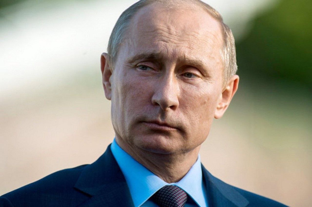 Путин доля бедных в России снизилась с 11 3 до 7 2 за 10 лет Президент России Владимир Путин сообщил что за период с 2014 по 2024 год уровень бедности в стране снизился с 11 3 до 7 2 Улучшение показателей зафиксировано во всех регионах На Дальнем Востоке уровень бедности оказался ниже среднероссийского на Сахалине 5 3 в Магаданской области 5 9 на Чукотке 4 4 Deitaru