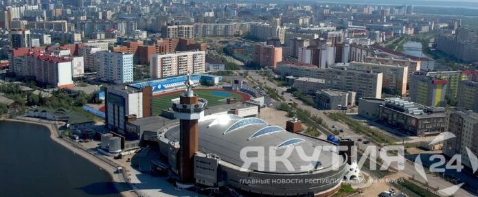 Подготовка к 393-летию основания города проходит в Якутске Глава Якутска Евгений Григорьев сегодня провел заседание оргкомитета, посвященное подготовке к Дню города. В этом году столице республики исполнится 393 года, празднование запланировано на второе воскресенье сентября. Подробнее читайте по ссылке Фото: Семен Аммосов / «Якутия 24»