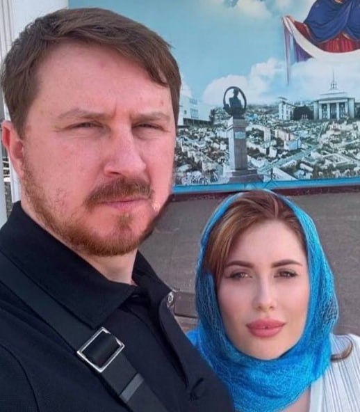 Уголовное дело в отношении бывшего мэра Сочи Алексея Копайгородского и его супруги Янины направлено в суд сообщили в Генпрокуратуре России В ближайшее время суду предстоит рассмотреть ходатайство надзорного ведомства об определении территориальной подсудности дела говорится в сообщении    Копайгородский вступил в должность в 2019 году и в мае 2024 года подал в отставку в связи с переходом на новое место работы 25 сентября его задержали и арестовали по уголовному делу о растрате и присвоении 13 ноября суд отправил под домашний арест супругу Копайгородского Янину в рамках этого же дела По итогу расследования следователи установили что бывший мэр и его жена коррупционным путем получили 330 млн руб Instagram dtpsochi Instagram принадлежит компании Meta чья деятельность признана экстремистской в России и запрещена IZ RU в Telegram в MAX