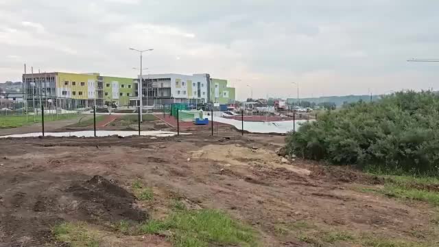 Губернатор проверил строительство новых школ в Емельянове и Солонцах