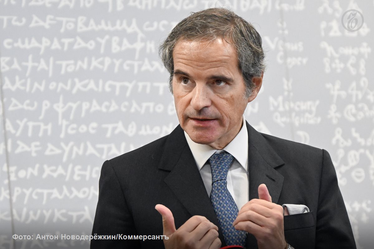 Аргентина выдвинула главу МАГАТЭ Рафаэля Гросси на пост генерального секретаря ООН Об этом сообщила пресс служба МИД страны В министерстве назвали господина Гросси опытным дипломатом с блестящей карьерой и глубокими познаниями в сфере международных отношений Там отметили что его два раза подряд избрали главой МАГАТЭ и назвали это подтверждением его лидерских качеств Подписывайтесь на Ъ Оставляйте бусты