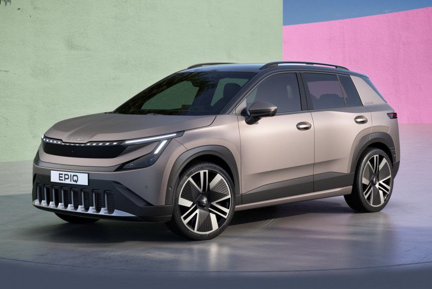 Кроссовер Skoda Epiq предсерийная версия Концепт кар с таким названием был представлен еще полтора года назад а теперь на выставке IAA в Мюнхене показан предсерийный вариант Паркетник Skoda Epiq должен стать самым доступным электромобилем чешской марки а в техническом плане это стопроцентный аналог модели Volkswagen ID Cross которая тоже дебютировала на мюнхенской выставке Подробности autoreview ru news krossover skoda epiq predseriynaya versiya автоновости skoda шкода Авторевю