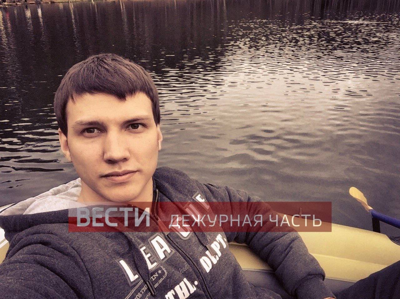 Источник «Честного детектива»: еще одно уголовное дело, но уже по факту нарушения ПДД водителем машины Rolls-Royce - возбуждено в ГУ МВД России по Санкт-Петербургу и Ленинградской области В ближайшее время фигуранта Сергея Сосорева на фото допросят.