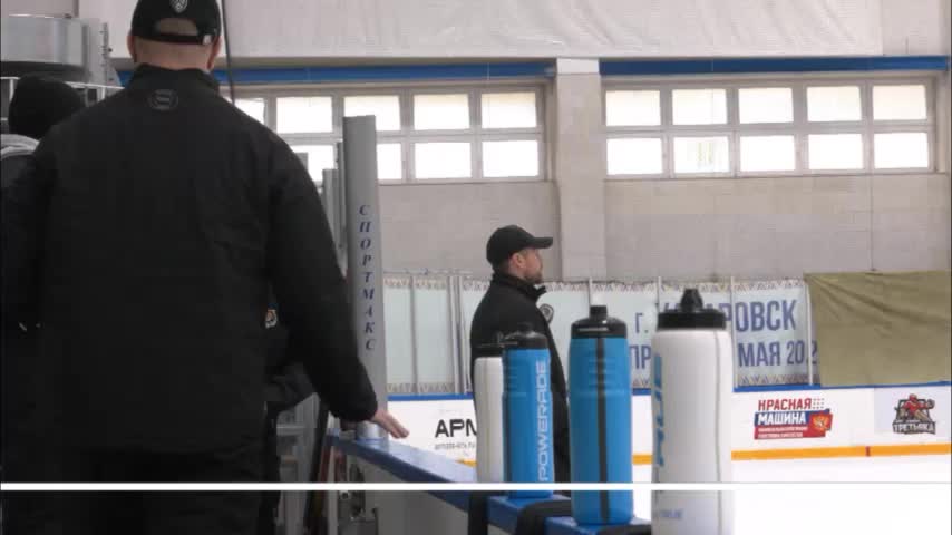 ХК «Амур» подписал просмотровые контракты с четырьмя молодыми хоккеистами
