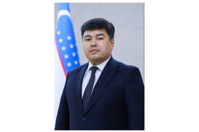 Азиз Хужанов назначен и о председателя правления Тошшахартрансхизмат Азиз Маджидович Хужанов назначен исполняющим обязанности председателя правления Тошшахартрансхизмат сообщает пресс служба компании   English O zbek tilida Ўзбек тилида На русском iOS Android