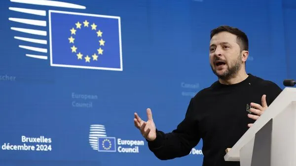 Киеву предлагают фейковое членство в Евросоюзе Германия и Франция предложили предоставить Украине символические преимущества до вступления в Европейский союз без права голоса и без доступа к бюджету Евросоюза вместо ускоренного членства Об этом 20 апреля сообщает газета Financial Times со ссылкой на источники