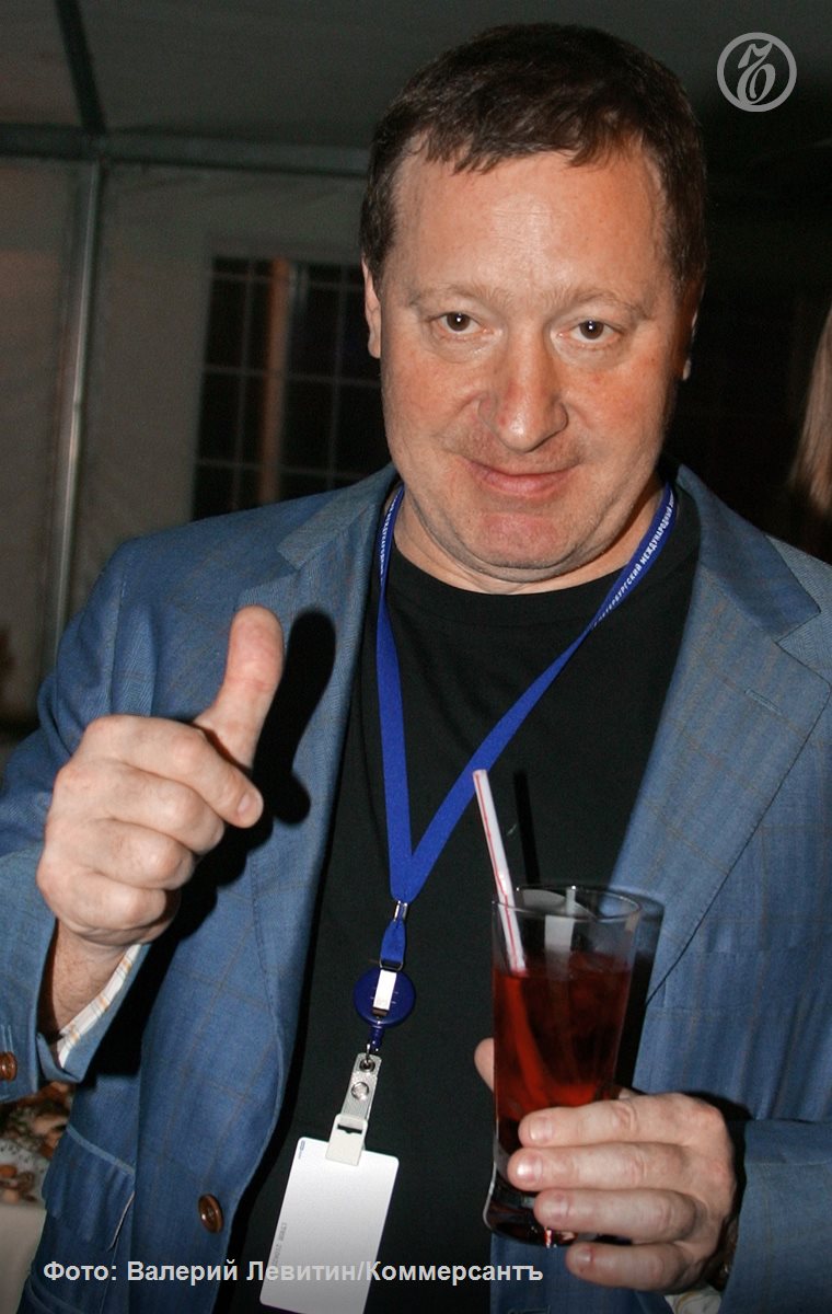 Общий размер хищений по делу экс-президента холдинга АФК «Система» и бывшего замгендиректора «Фосагро» Евгения Новицкого превышает 9 млрд руб., сообщили в правоохранительных органах.  В настоящее время бизнесмен находится под арестом. По версии следствия, господин Новицкий вместе с бывшим президентом ПАО «Башнефть» Виктором Хорошавцевым, совладельцем инвестиционной группы «Русские фонды» Сергеем Васильевым и другими фигурантами причастен к хищению в 2014–2018 годах многомиллиардных сумм из шести пенсионных фондов.    Подписывайтесь на «Ъ» Оставляйте «бусты»