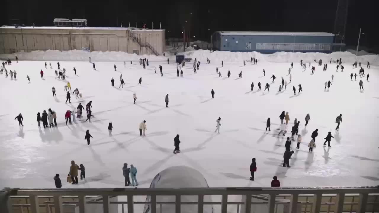 В Казани открывается каток на стадионе Ракета в Дербышках