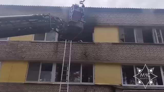 Пожар в оздоровительном лагере под Молодечно: эвакуация детей завершена без пострадавших