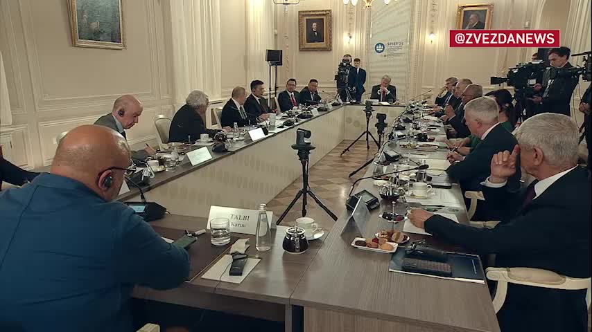 Россия и Украина продолжают переговоры о следующем раунде