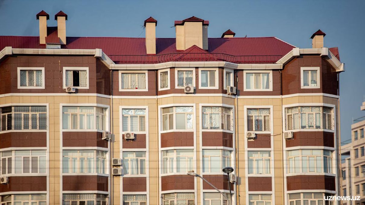 В Узбекистане планируется довести объёмы строительства до 280 тыс квартир в год Среднюю жилплощадь на одного человека планируется увеличить с 18 9 до 23 кв м и уже в этом году построить жильё на 140 тыс новых квартир   uznews uz ru news 107078 uznews