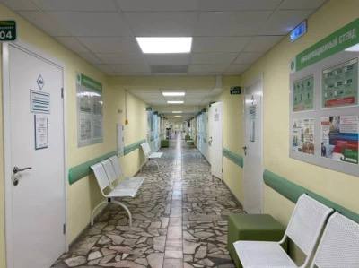 Шесть медучреждений Приморья накопили долги на 113 миллионов рублей Такую информацию представил депутатам ЗС ПК глава минздрава региона Евгений Шестопалов. Месяцем ранее этот показатель составлял 84,6 млн руб. рост 25% . По данным Шестопалова, львиную долю долга 60% накопила Лесозаводская центральная городская больница. Вопрос о финансовом оздоровлении больниц включен в повестку майской сессии парламента.
