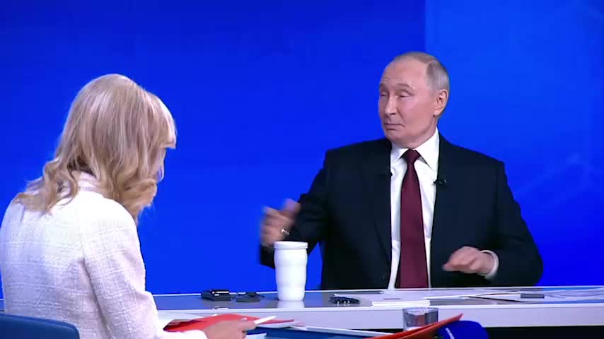 Путин шутит о комете 3I ATLAS как о секретном оружии России